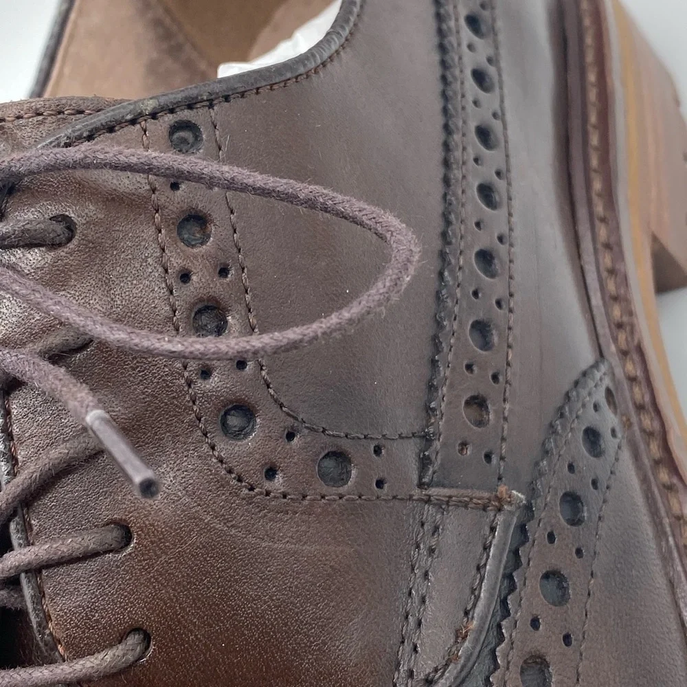 Banana Republic - Men - BROGUE OXFORD DRESS SHOE - Size 81/2 M